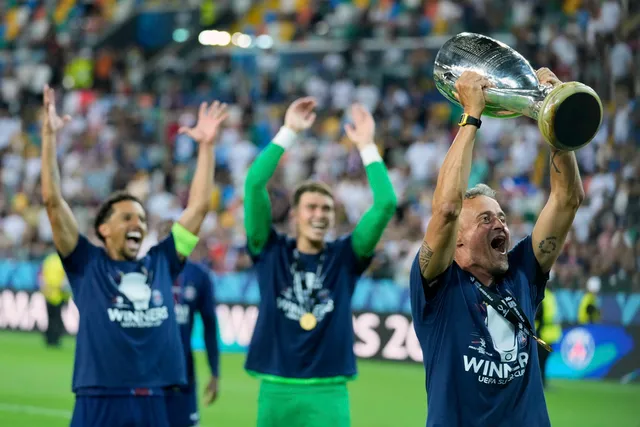 HLV Luis Enrique: 'Tottenham hay hơn PSG'- Ảnh 1. HLV Luis Enrique: 'Tottenham hay hơn PSG'- Ảnh 1.