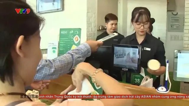 Thanh toán chi tiêu thuận lợi với thiết bị thông minh