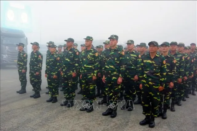 Welcome ceremony held for Lao officers, soldiers joining National Day parade - Ảnh 1.