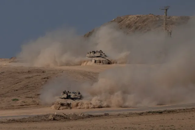 Israel tấn công giành quyền kiểm soát thành phố Gaza- Ảnh 1. Israel tấn công giành quyền kiểm soát thành phố Gaza- Ảnh 1.