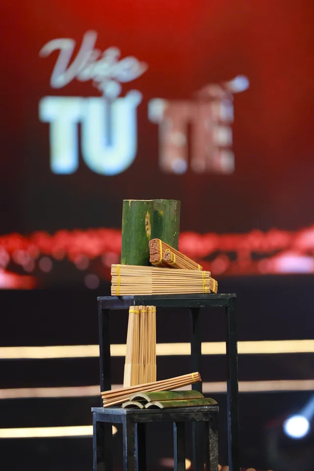 August Episode of  Kind Deeds: “Gifts of Hope”  Extend Life - Ảnh 3.