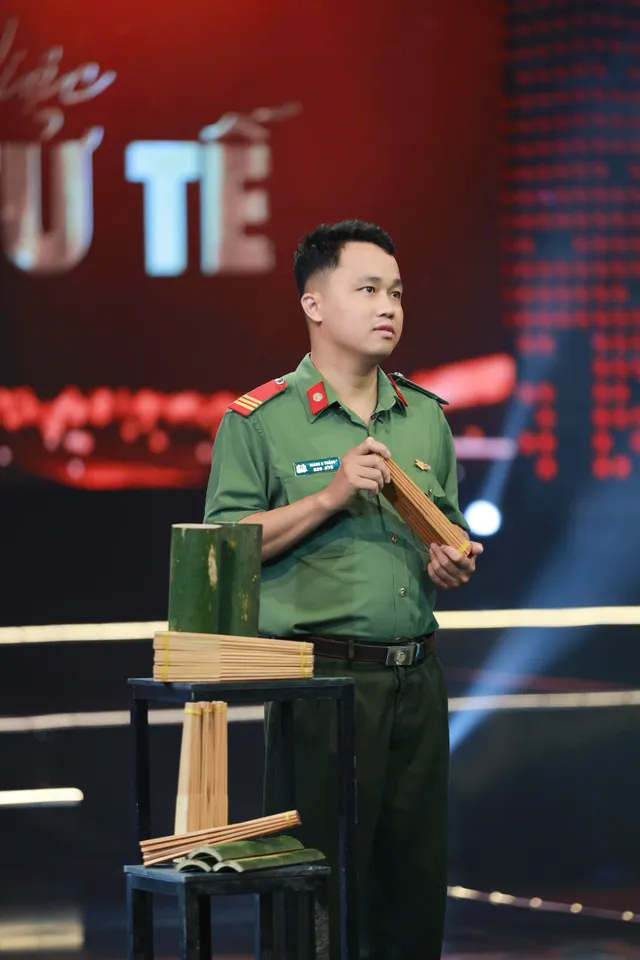 August Episode of  Kind Deeds: “Gifts of Hope”  Extend Life - Ảnh 2.