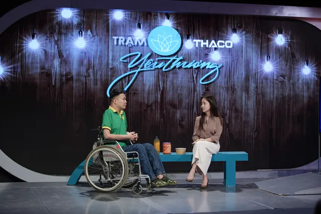Station of Love: The man who sows hope from a wheelchair - Ảnh 1.