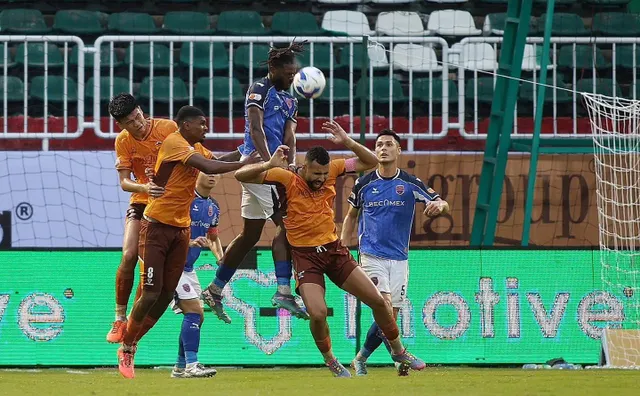 Hà Nội FC vs LP Bank Hoàng Anh Gia Lai FC: Thay đổi hay là...- Ảnh 2. Hà Nội FC vs LP Bank Hoàng Anh Gia Lai FC: Thay đổi hay là...- Ảnh 2.