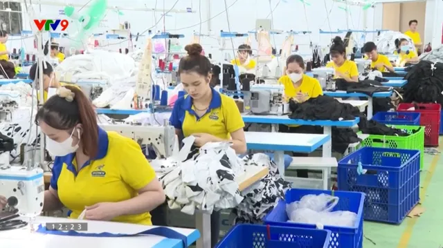 Xuất khẩu dệt may vượt 28 tỷ USD, cơ hội đa dạng thị trường