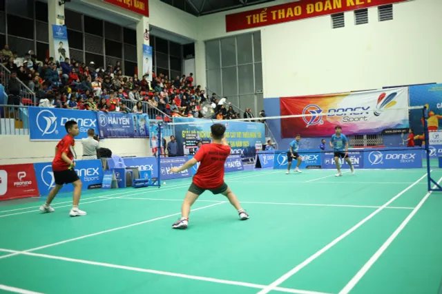 Lâm Đồng đăng cai giải vô địch cầu lông các cây vợt thiếu niên, trẻ xuất sắc quốc gia năm 2025
- Ảnh 1. Lâm Đồng đăng cai giải vô địch cầu lông các cây vợt thiếu niên, trẻ xuất sắc quốc gia năm 2025
- Ảnh 1.