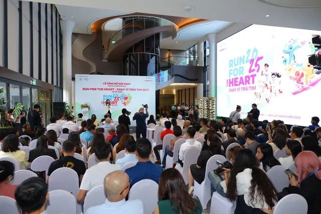 Chạy vì trái tim 2025 - Giải chạy gây quỹ phẫu thuật tim cho trẻ em nghèo- Ảnh 2. Chạy vì trái tim 2025 - Giải chạy gây quỹ phẫu thuật tim cho trẻ em nghèo- Ảnh 2.
