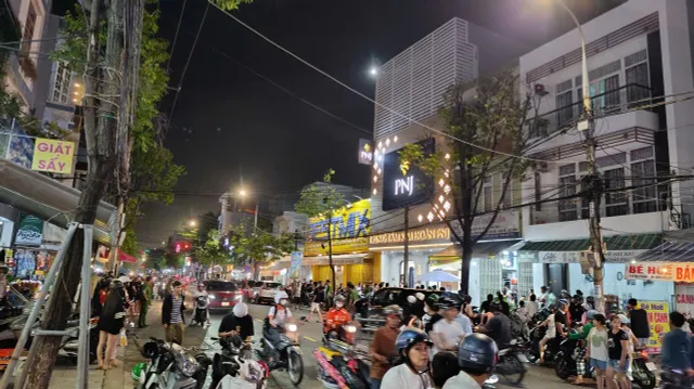 Cuộc truy bắt người Mỹ cướp tiệm vàng ở Đà Nẵng