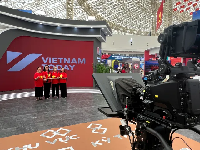 Vietnam Today - Tọa độ check-in "siêu hot" của VTV tại Triển lãm Thành tựu đất nước- Ảnh 5. Vietnam Today - Tọa độ check-in "siêu hot" của VTV tại Triển lãm Thành tựu đất nước- Ảnh 5.