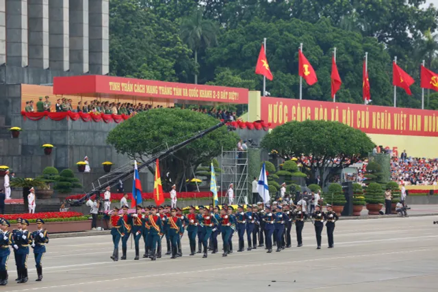 CẬP NHẬT: Tổng duyệt diễu binh, diễu hành kỷ niệm 80 năm Quốc khánh - Ảnh 2.