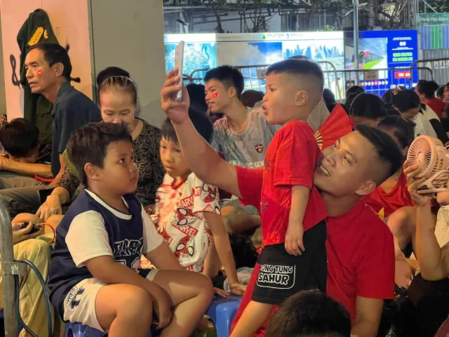 CẬP NHẬT: Hà Nội rộn ràng trước Lễ kỷ niệm, diễu binh, diễu hành 80 năm Quốc khánh 2/9 - Ảnh 1.