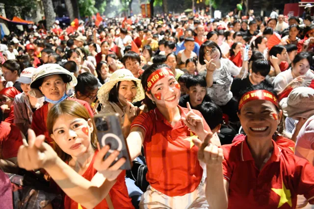 CẬP NHẬT: Hà Nội rộn ràng trước Lễ kỷ niệm, diễu binh, diễu hành 80 năm Quốc khánh 2/9 - Ảnh 5.