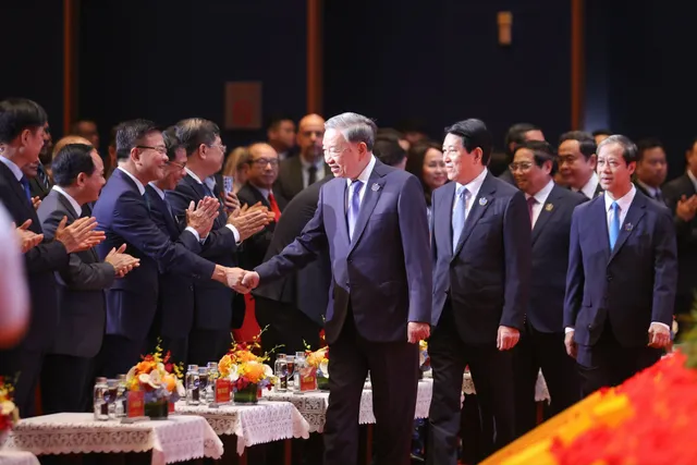 CẬP NHẬT: Lễ khai giảng đặc biệt 2025-2026 kết nối cả nước - Ảnh 3.