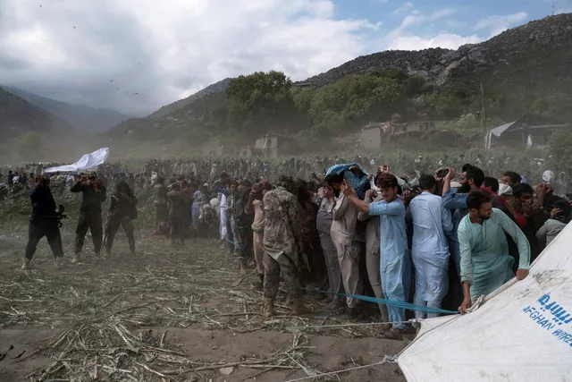 Động đất tại Afghanistan: Số người thiệt mạng tăng lên hơn 2.200- Ảnh 1. Động đất tại Afghanistan: Số người thiệt mạng tăng lên hơn 2.200- Ảnh 1.