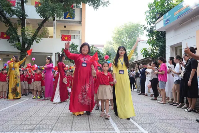 CẬP NHẬT: Lễ khai giảng đặc biệt 2025-2026 kết nối cả nước - Ảnh 9.