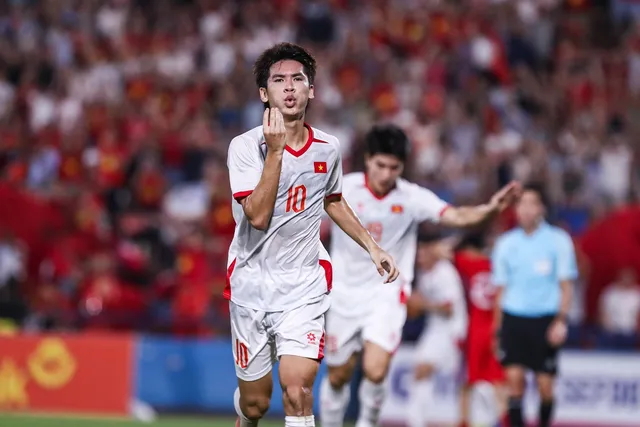 U23 Việt Nam nhọc nhằn hạ U23 Singapore bằng bàn thắng muộn- Ảnh 3.