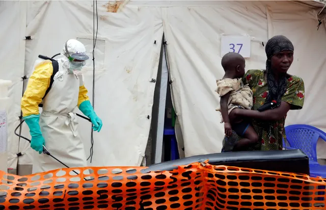 Số ca nhiễm Ebola tăng lên, Congo áp đặt phong tỏa phòng chống dịch- Ảnh 1.