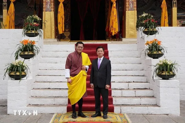 Bhutan King’s Vietnam visit to step up bilateral ties - Ảnh 1.