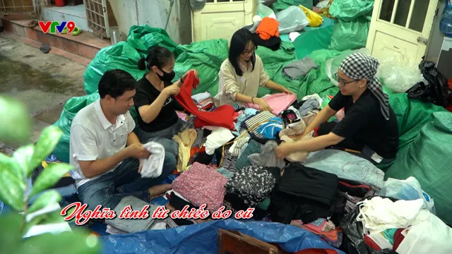 Thành phố ấm áp tình người - Số 106/2025: Nghĩa tình từ chiếc áo cũ