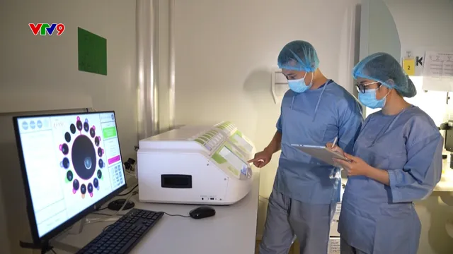 Alo Doctor (15/9/2025): Sinh con khỏe mạnh từ phôi trữ đông nhiều năm
