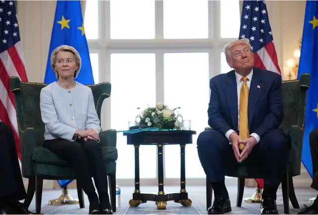 Gói trừng phạt thứ 19 của EU đối với Nga bị trì hoãn dưới áp lực của Tổng thống Trump  - Ảnh 1.