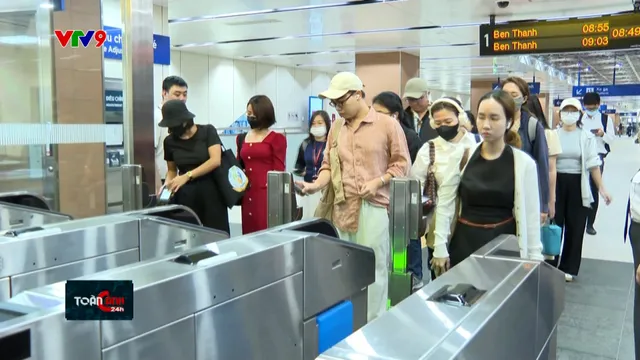 Ngừng bán vé giấy tại 4 ga của tuyến Metro số 1
