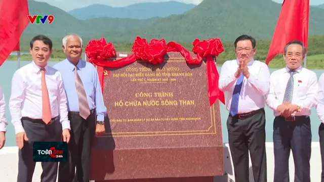 Kỳ vọng bứt phá tăng trưởng từ những công trình chào mừng Đại hội