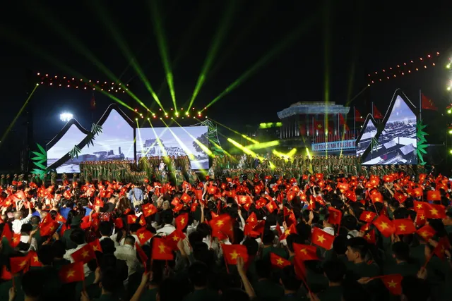 A 55-Year Journey Alongside the Nation, Connected to Millions of Hearts - Ảnh 1.