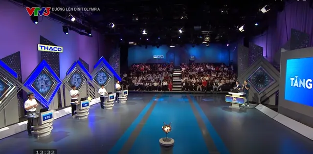 Dong Thap Schoolboy Advances to Claim Road to Olympia Mount Laurel Wreath - Ảnh 2.