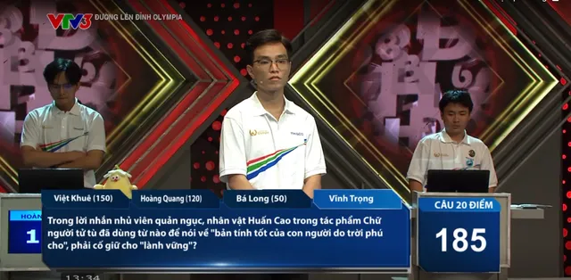 Dong Thap Schoolboy Advances to Claim Road to Olympia Mount Laurel Wreath - Ảnh 3.