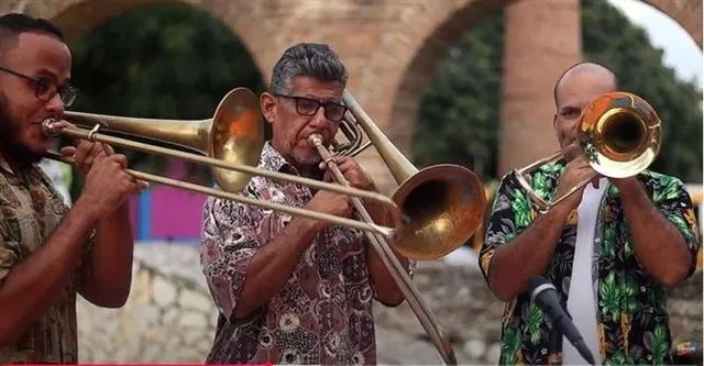 Venezuela praises Vietnams initiative to host International Arts-Culture Day - Ảnh 1.