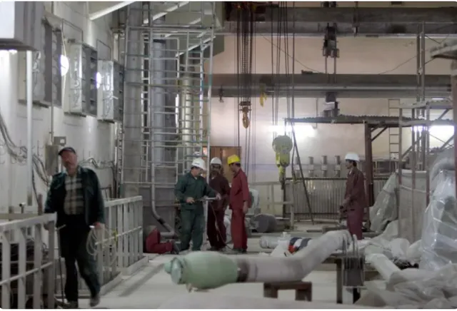 Nga và Iran ký thỏa thuận xây dựng 4 nhà máy điện hạt nhân trị giá hàng chục tỷ USD- Ảnh 2. Nga và Iran ký thỏa thuận xây dựng 4 nhà máy điện hạt nhân trị giá hàng chục tỷ USD- Ảnh 2.
