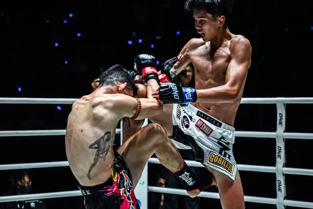 Huỳnh Hoàng Phi thua đáng tiếc trong ngày ra mắt ONE- Ảnh 1.