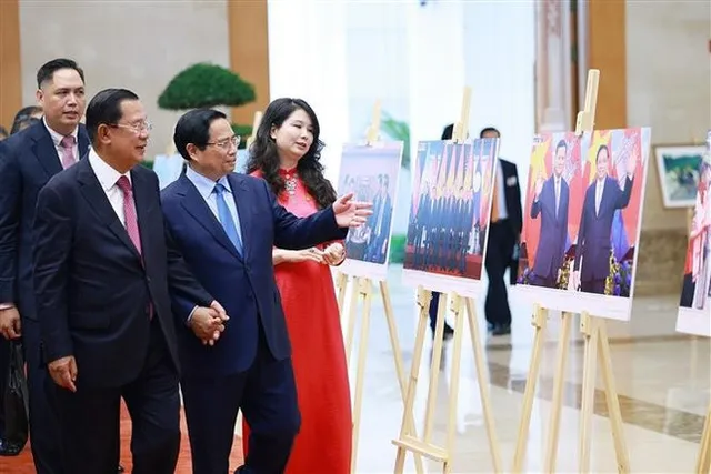 Vietnamese PM meets with President of Cambodian Peoples Party, Senate President - Ảnh 1.