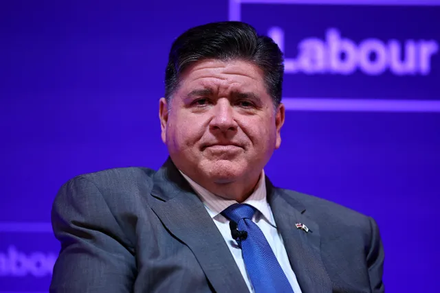 Chính quyền Tổng thống Trump muốn điều động quân đội đến bang Illinois - Ảnh 1.
