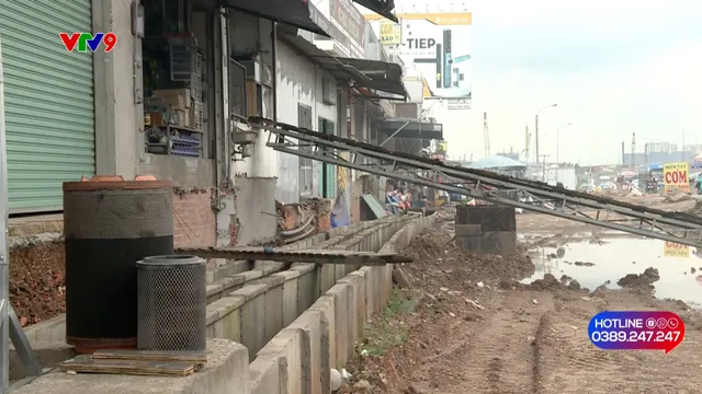 Alo V9 (01/10/2025): Thi công cống, nhà dân chênh vênh trên cao
