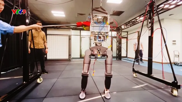 Nghĩ mới làm thiệt: Cuộc đua phát triển robot "made in Vietnam"