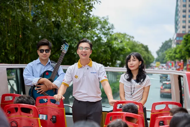 September Episode of Kindness Bus : “A Gift for the New School Year” Reaches 7 Shelters in Ho Chi Minh City - Ảnh 4.