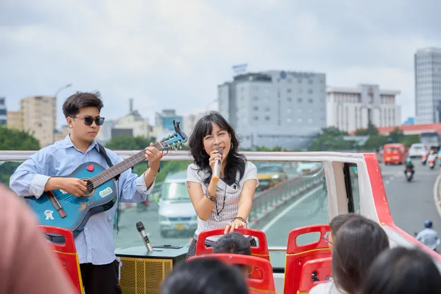 September Episode of Kindness Bus : “A Gift for the New School Year” Reaches 7 Shelters in Ho Chi Minh City - Ảnh 5.