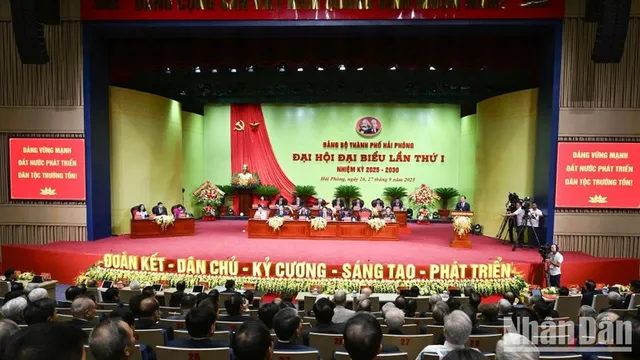 Hai Phong asked to contribute more to realisation of centenary goals - Ảnh 1.