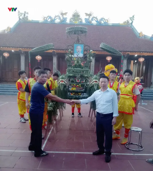 Độc đáo lễ rước kiệu lá truyền thống Tết Trung thu 5 năm tổ chức một lần  - Ảnh 4.