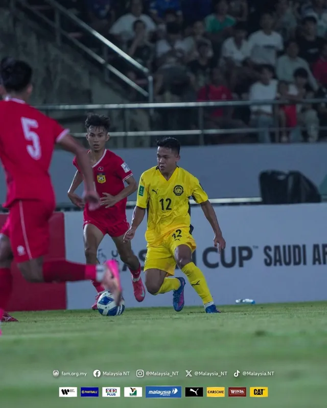 Malaysia đại thắng 3-0 trước Lào tại Vòng loại Asian Cup- Ảnh 1. Malaysia đại thắng 3-0 trước Lào tại Vòng loại Asian Cup- Ảnh 1.