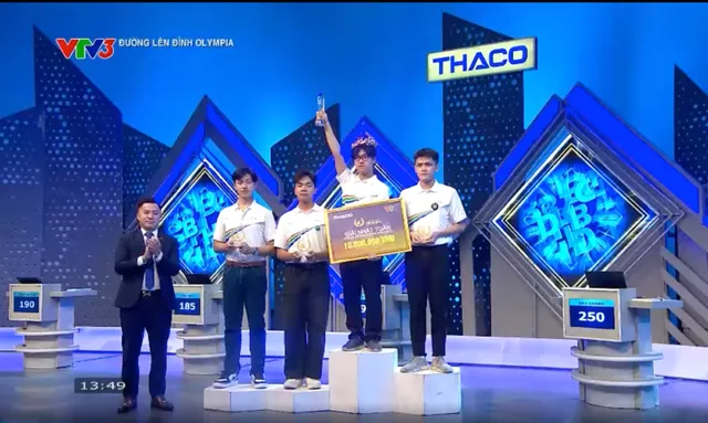 Road to Olympia Mount: Hanoi Schoolboy With “Lightning Speed” Secures Victory - Ảnh 7.