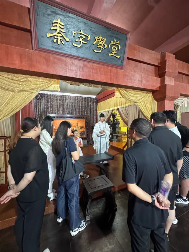 Hengdian: From rural fields to the world’s largest film studio - Ảnh 3.