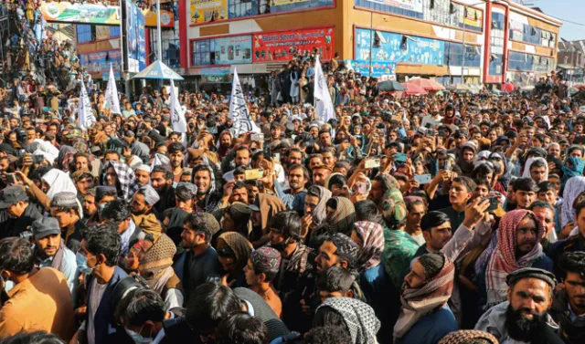 Leo thang bạo lực ở biên giới Pakistan - Afghanistan, nhiều người thiệt mạng - Ảnh 1.