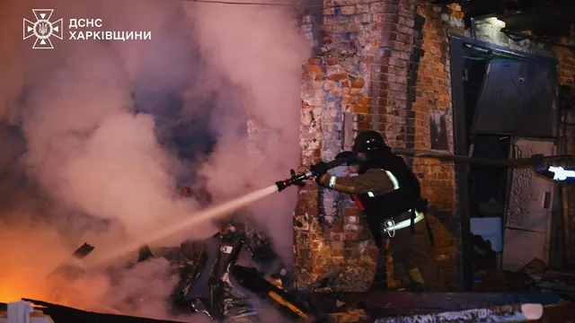 Nga không kích trúng bệnh viện của Ukraine, gần 60 người bị thương- Ảnh 1. Nga không kích trúng bệnh viện của Ukraine, gần 60 người bị thương- Ảnh 1.