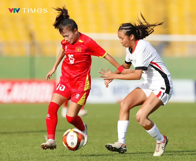 Thắng tối thiểu U17 Hong Kong (Trung Quốc), U17 Việt Nam giành vé dự VCK U17 châu Á- Ảnh 2. Thắng tối thiểu U17 Hong Kong (Trung Quốc), U17 Việt Nam giành vé dự VCK U17 châu Á- Ảnh 2.