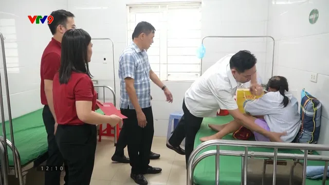 Bức xúc vụ cha dượng bạo hành con riêng của vợ