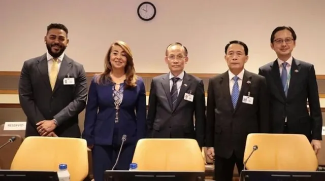 Signing of Hanoi Convention affirms Vietnams proactive role in global cybercrime fight: official - Ảnh 1.