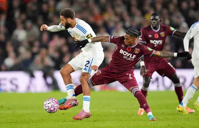 West Ham tiếp tục sa sút sau thất bại trước Leeds United- Ảnh 1. West Ham tiếp tục sa sút sau thất bại trước Leeds United- Ảnh 1.